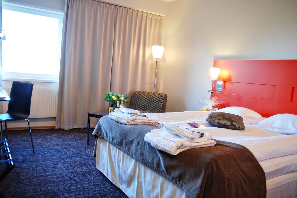 Quality Hotel Нака Стая снимка