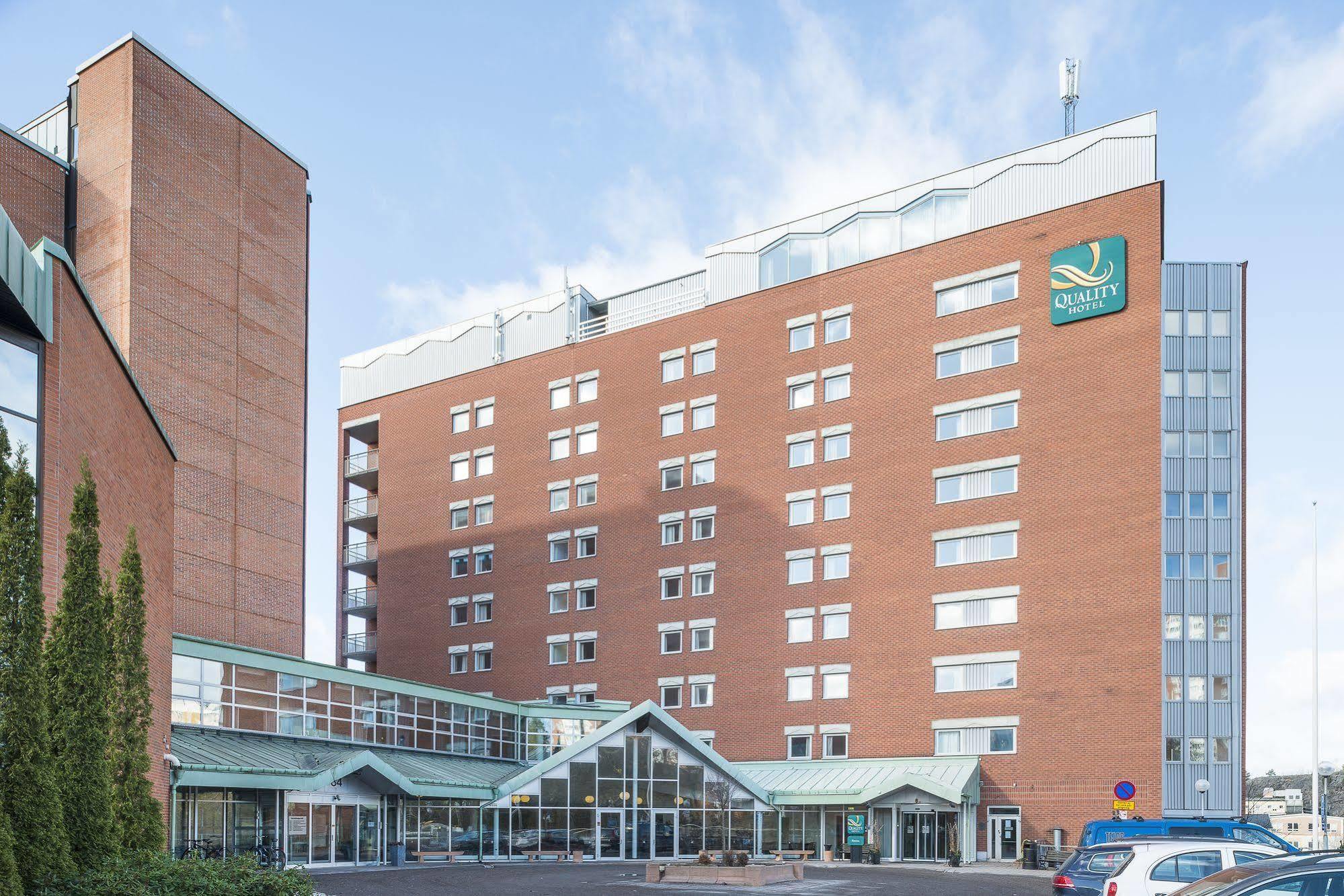 Quality Hotel Нака Екстериор снимка